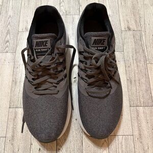 Nike Dark Gray Sneakers